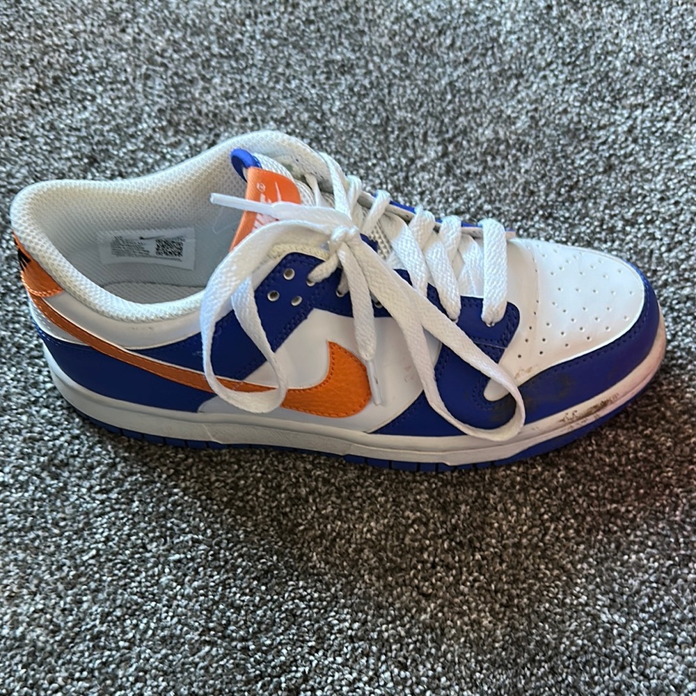 Nike White and Blue Sneakers with Orange Accents